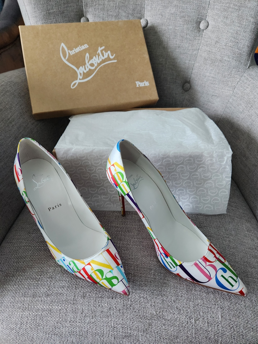 NEW Christian Louboutin Crepe Satin ABC Model / White-Multicolor Pumps - Picture 5 of 10